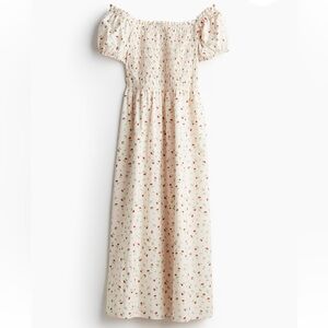 🌹H&M Floral Off Shoulder Cream Smocked Maxi Dress